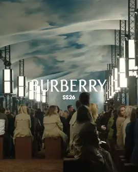@josephkeeler_ for @burberry SS26 Fashion Show✨ Thanks to @burberry Model: @josephkeeler_ Design: #daniellee Hair: @shioritakahashi Make up: @ammydrammeh Casting: @bitton #burberry #fashion #fashionwork #malemodel  