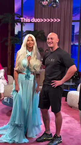 Jelena Karleuša i Desingerica u Ami G Showu. #viral #jelenakarleusa #desingerica #amigshow #fyp 