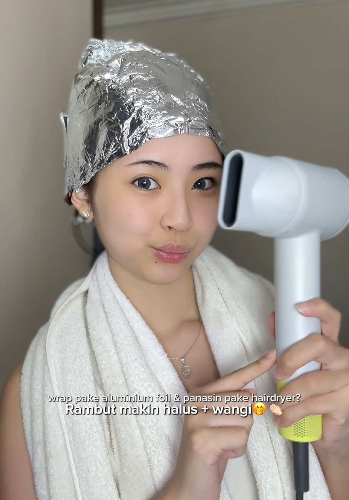 This legend creambath @MakarizoProfessional EMANG GAPERNAH GAGAL dari aku SMP sampe sekarang😭🥹‼️❤️ #creambath #creambathviral #creambathmakarizo #haircare 