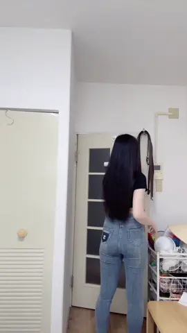 E có lùn đâu mà kêu lùn trời 😅