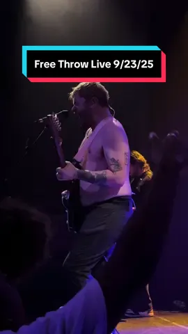 Free Throw - Hey Ken, Someone Methodically Mushed the Donuts Live Pittsburgh PA 9/23/25 #freethrow #emomusic #midwestemo #freethrowemo #concert @FЯee ThЯow 