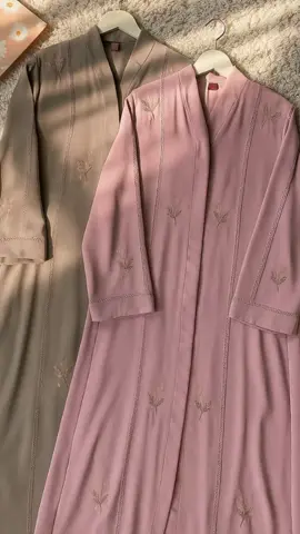 gausah bingung nyari abaya mewah berkualitas boleh coba ini 😭💘✨ #abayagirls #abaya #cantik #masukfyp #yalili 