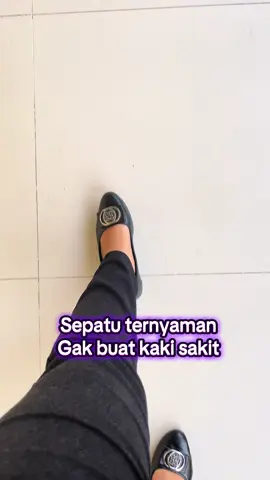 Sepatu nyaman