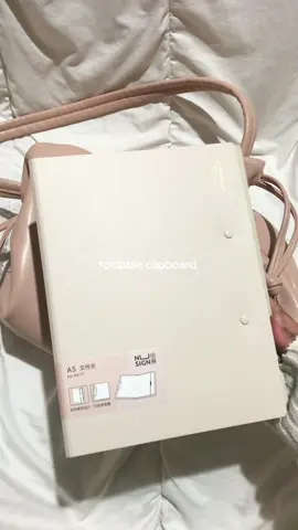 no more gusot na school papers at yellow pad! a must have foldable clipboard for students 💕                                              #foldableclipboard #clipboard #schoolsupply #fileorganizer #stationery 