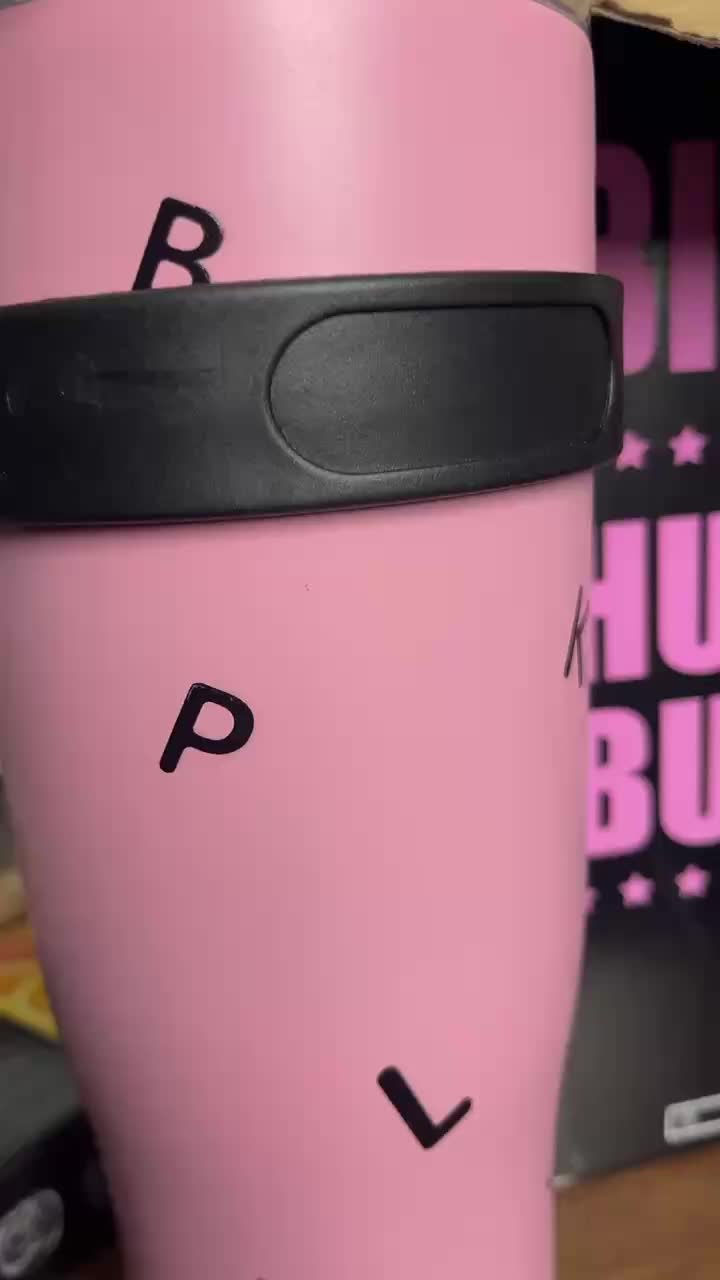 1200ml 400z Black& Pink Thermal Water Bottle 304 Stainless Steel Tumble with Handle Straw Cup

#FYPP #ELITEDEALS55 