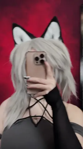 🐺🖤🖤 #creatorsearchinsights #loonahelluvaboss 