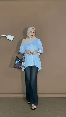 Kemeja aku dari @Minimal Store 🤩 #kemejawanita #atasankemeja #kemejastripe #kemejapremium 
