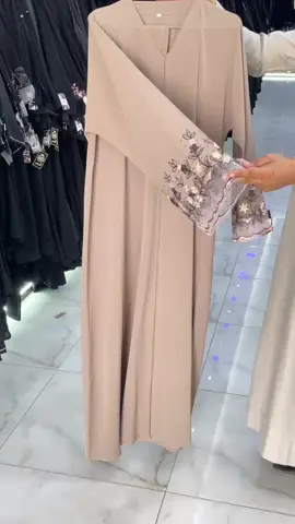 لؤلؤه البرنس #عبايات_دوام #عبايات_فخمه #عبايات_سوداء #عبايات_كشخة #عبايات ملوان 