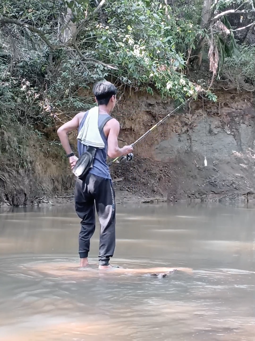 info spott geng😆#livehighlights #apfishing🎣 #mancingsungai #mancing #seaandkings 