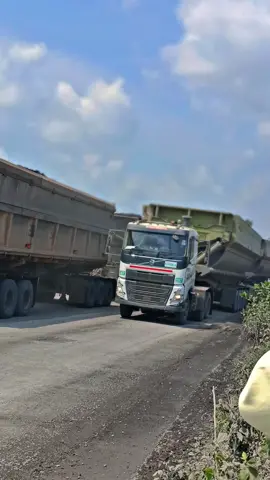 Unit Karunia #bayangrouptabangproject #Karunia #kai #anaksurvey #tambangbatubara 