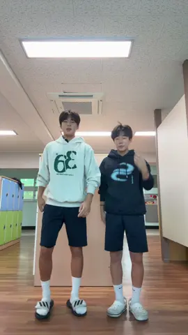 후드티 추천좀 #에이프릴에잇 #apr8 #fyp #11 