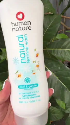 Natural,gentle and safe feminine wash 🌸 perferct for everyday freshness! #humannature #femininewash #femininecare #tiktokfinds #allnatural 