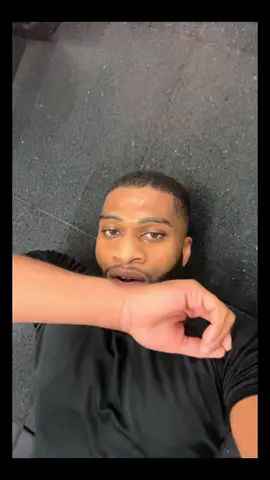 Quick Circuit Workout 1) Bent Over Row  2) Upright Row 3) Strict Press 4) Good Mornings 5) Split Squat (L+R) 6) Squats 7) Stiff Leg Deadlift #GymTok #circuittraining #thegreatlockin🦾 #quickworkout #fullbodyworkout 