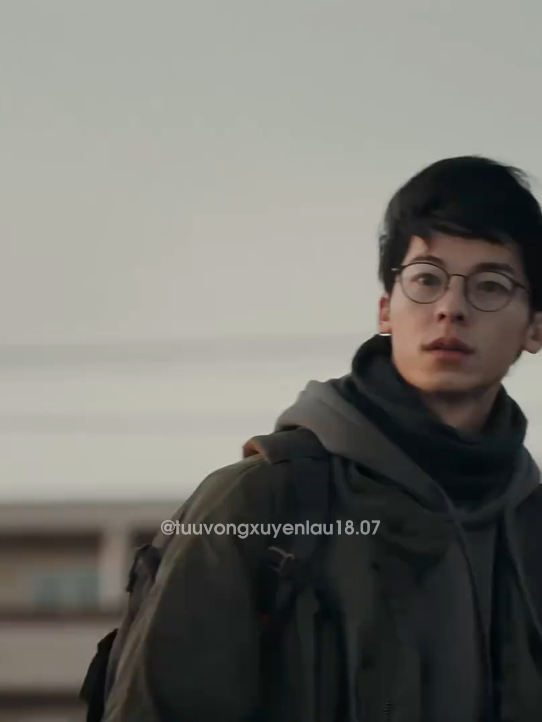 再见容易 再见难 一旦错过 可能就再也见不到面了吧 #tuuvongxuyenlau1807 #许光汉 #viral #fyp