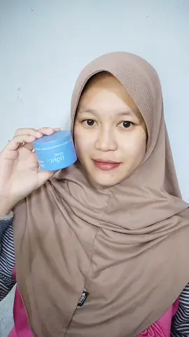pleasee @wardahofficial ini bagus bgt bikin muka sehat cerah #moisturizer #nanoniacinamide #wardah #hydrashotintensivemoisturizer #creatorsearchinsights2025 
