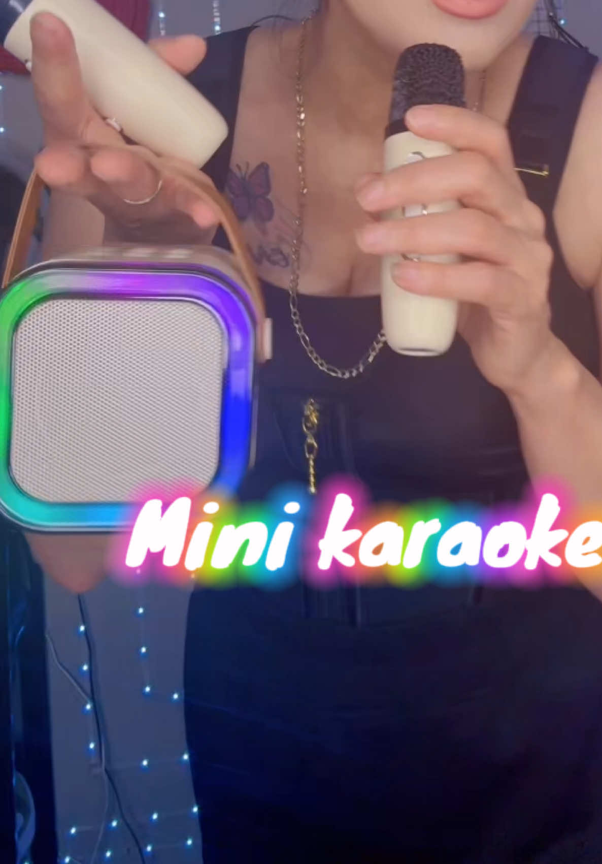 #minikaraoke #karaokemachine #microphones #speaker #anabella1024 