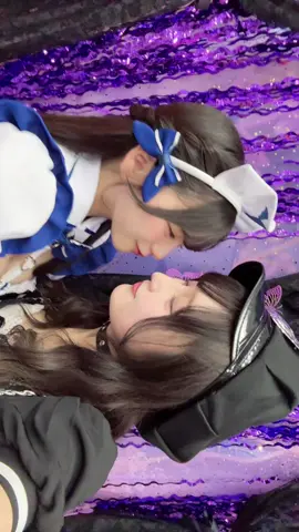 この撮り方かわいい😽💋💕 💙姫野ひなの　@姫野ひなの☃️💙  🩷愛梨ここ　@愛梨ここ  #Mooove! #ムーブ! #姫野ひなの #愛梨ここ #アイドル 
