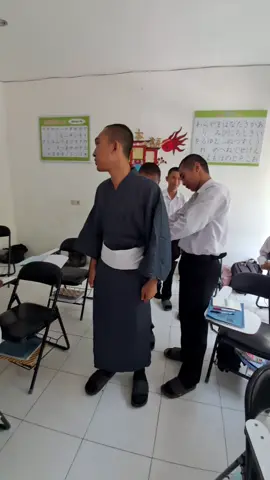 Mengenal Yukata dan cara memakai Yukata. Siswa LPK JIEMA BALI.