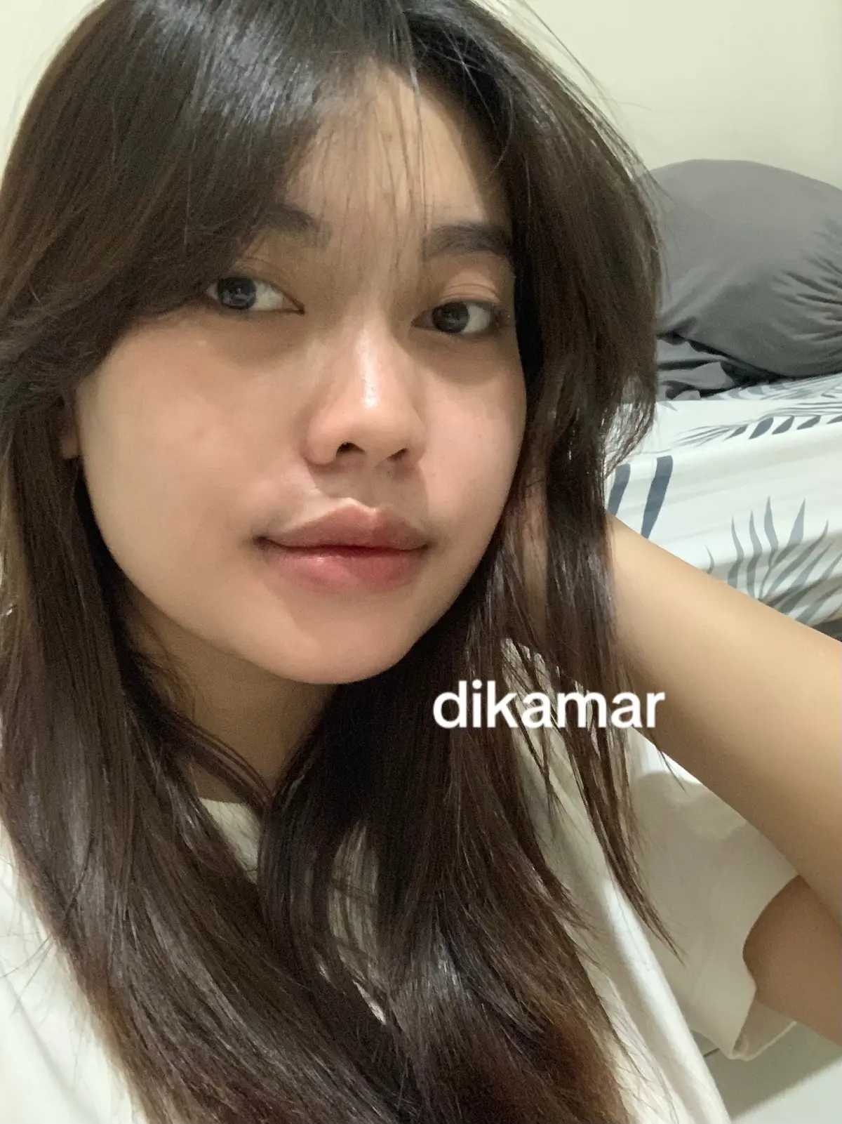 tanam retinol di muka biar ga keriput, investasi paling best ditahun ini adalah pake produk ini 🥰 @glad2glow.indo #glad2glow #retinolserum 