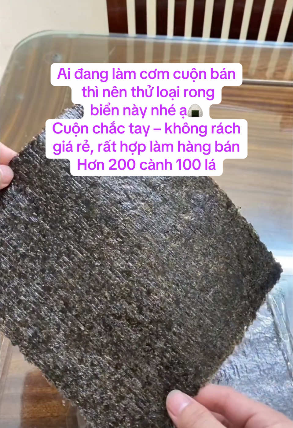 Ai đang làm cơm cuộn bán thì nên thử loại rong biển này nha 🍙 Cuộn chắc tay – không rách – giá rẻ, rất hợp làm hàng bán #comcuon #comnam #xuhuong #viral #comnammedua 