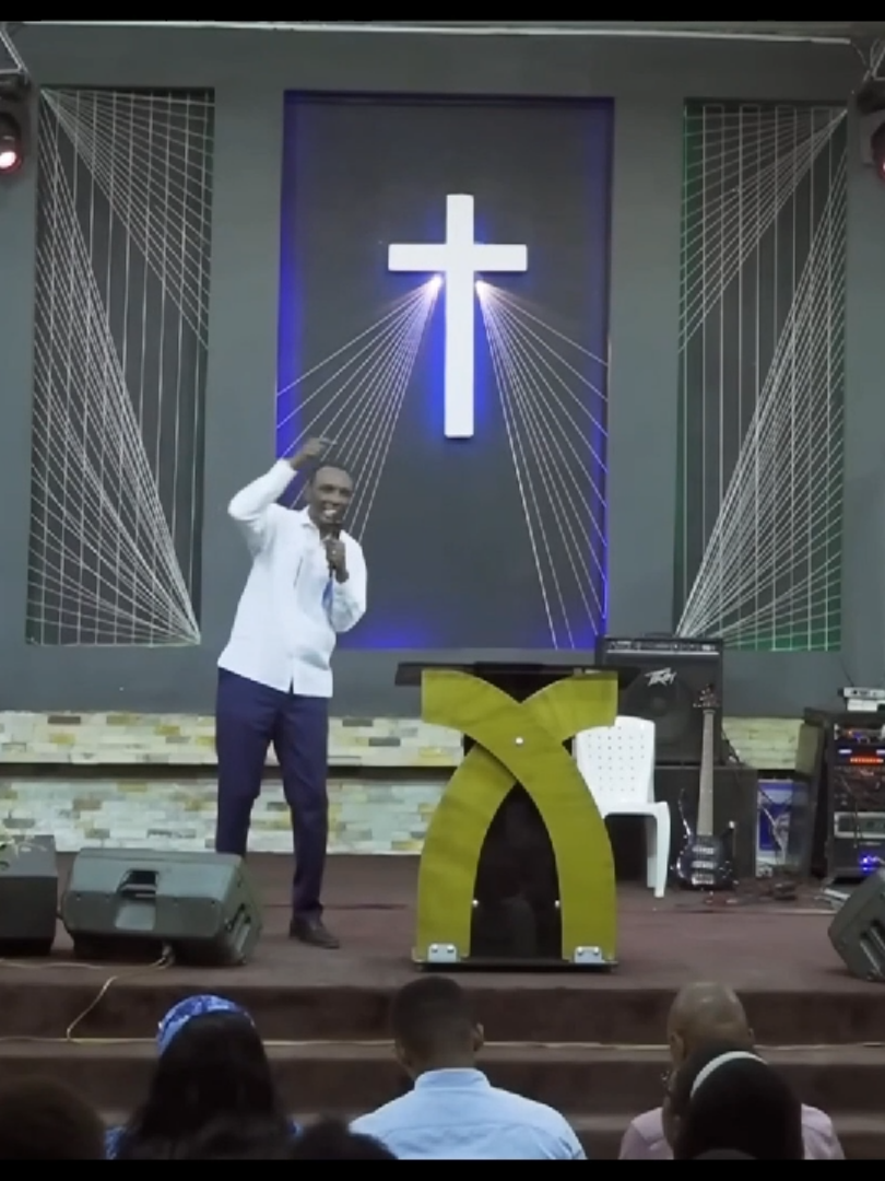 LE PROVILEGE D'ETRE SACRIFICATEUR #ChrisNdikumana #kanguka #2025 #adoration #vip @CHRIS NDIKUMANA. @CHRIS NDIKUMANA. @CHRIS NDIKUMANA. 