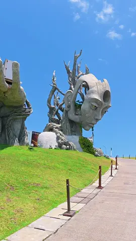 Beautiful part in Bali #utopiacaveclub @Luna Beach Club Bali 