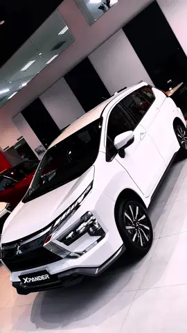 Mitsubishi Xpander Cross MY 2026. Giảm 100% lệ phí trước bạ, Tặng bhvc, tặng combo phụ kiện chính hãng,... và hỗ trợ cho vay lên 85%. #mitsubishi #xe7cho #xegiadinh #xedichvu #Xpander 