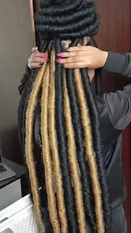 Rihanna Locs Pro Max 🤏🏿😂😂#hairstyle #locstyles #hairideas #locslife #fauxlocs #hairinspo #hairtransformation #explore #fypシ #fypシ゚viral 