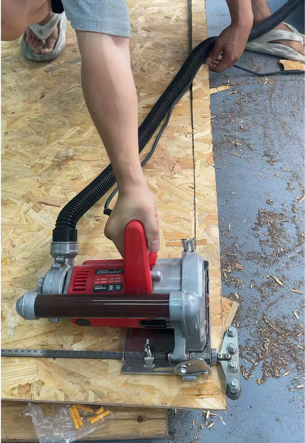 This jig will change your woodworking life !Never measure twice again !#woodworking #DIY #diyprojects #tools 