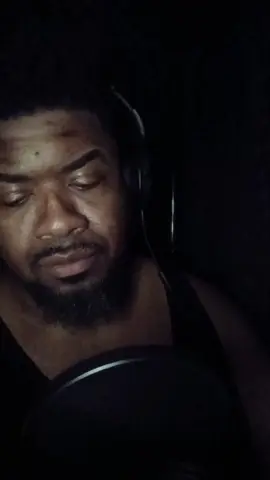 And we continue... #kingsthirst1 #talkherthroughit #talkyouthroughit #sensual #growl 