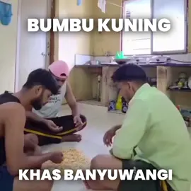 BuMbU kUniNg Khas BanYuWanGi 🤤✨ #masukberandafyp #meme #viraltiktok  #bumbukuningkhasbanyuwangi #fypppp 