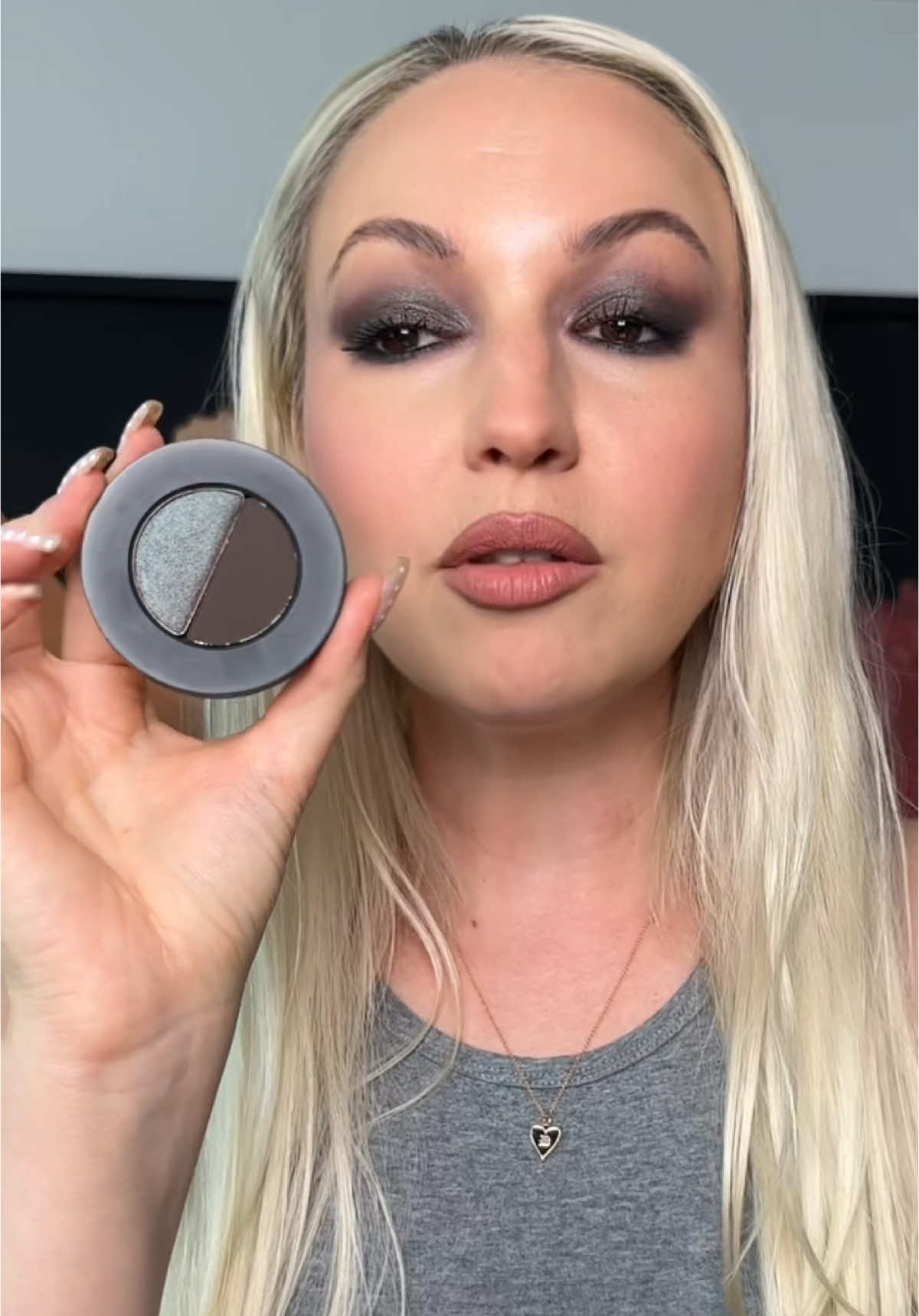 The eyeshadow stack you need this fall #meltcosmetics 