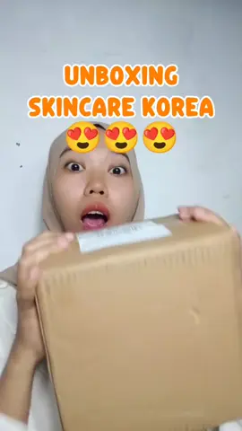 Daripada beli skincare mahal yang gak jelas, mending beli skincare korea yg satu ini gaes😍😍😍 MI:seum beneran worth it banget 🥰 Fiks kalian wajib buktiin sendiri... Cek keranjang kuning buruannnn!!! @miseum.id  #MiseumDermaCare  #CleanseAndProtect #skincare #skincarekorea #skincareroutine #lewatberanda #mencerahkan #fyp #skincareviral 