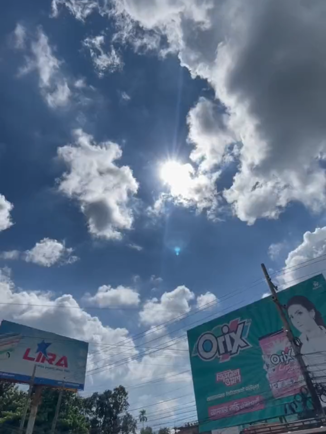 Apple Raw Video 1080p 60fps  main lens+ 2x optical lens 😍🏞️🥵💥#capcut #tiktok #tendingvideo #popular #bangladesh_society🇧🇩 #60fps #4k #iphone  #trypod #voidzonex #foryo #newtrendingvideotiktok #120fps  #viral_video_tiktok #viralvideo #60fps🤡 #iphone12pro #zoom