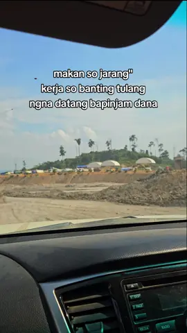 #soundviral #trending #foryoupage #fyp #kulitambang maaa lesettt suda di pinjam kan baru gak di kembali kan wkwkwkwwk🤣🤣🤣