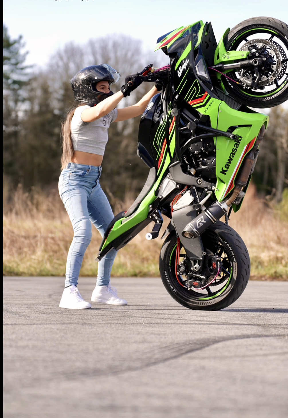 What happens if I let go of the handlebars ? 🪄