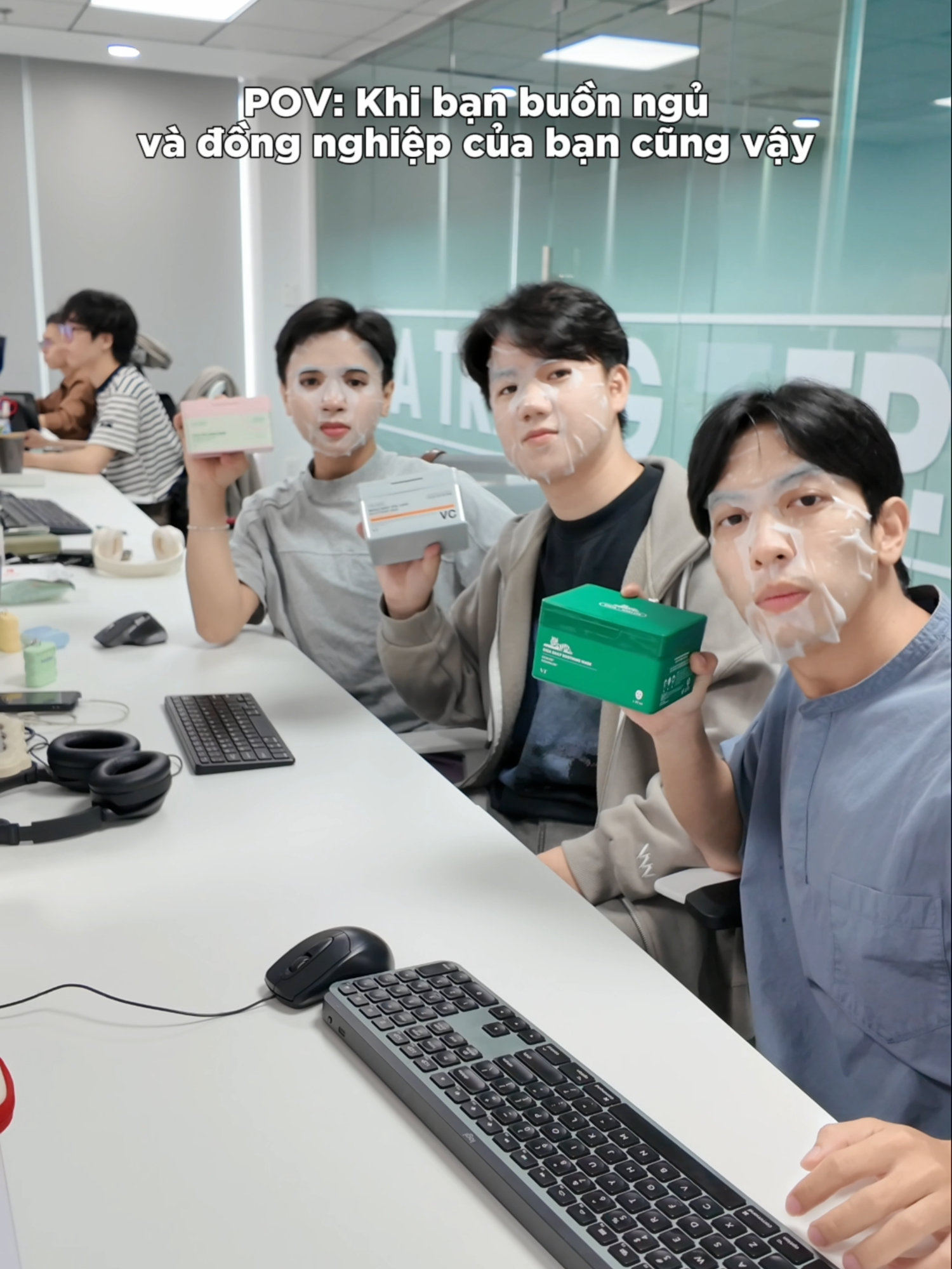 Skincare fit check in office cùng VT Daily Mask✨ #vtcosmetics #vtcosmeticsvn #xuhuong #fyp #dailymask