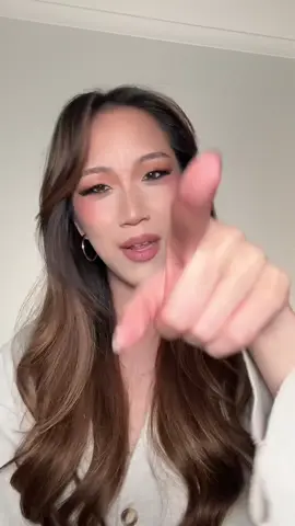 Why I ragebait clip my hair back 🤪 #hairclip #hairtok #hairtutorial #greenscreenvideo 