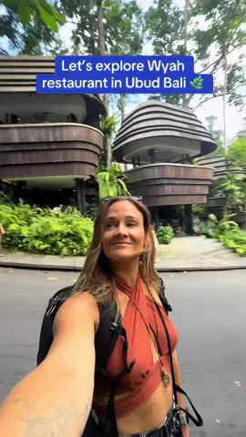 This is such a fun and unique restaurant in Bali that feels like you’re tucked inside the jungle! The architecture is simply amazing. It’s artsy and peaceful inside and the views overlooking a river canyon are unforgettable 🙌🏽 my coffee was delicious and brunch was to die for! Add this spot to your #balibucketlist @wyahubud #balirestaurant #uniquebali #bali #ubud 