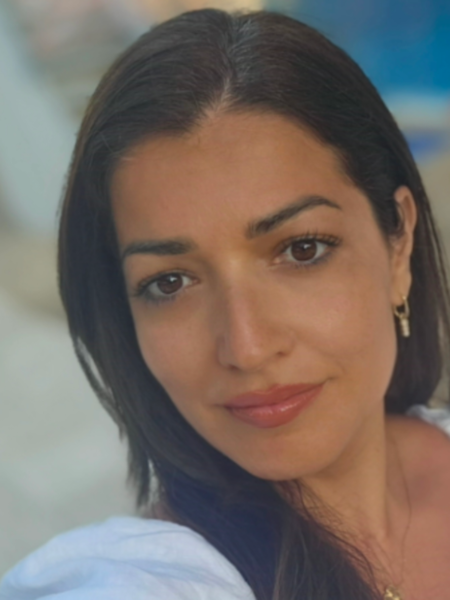 صباحكم مشرق ومنير ...تحياتي للجميع وتمنياتي لكم بالنجاح الدائم 🥰🙏 #video #foryoupage #الشعب_الصيني_ماله_حل😂😂 #tiktok #siham_beyour 