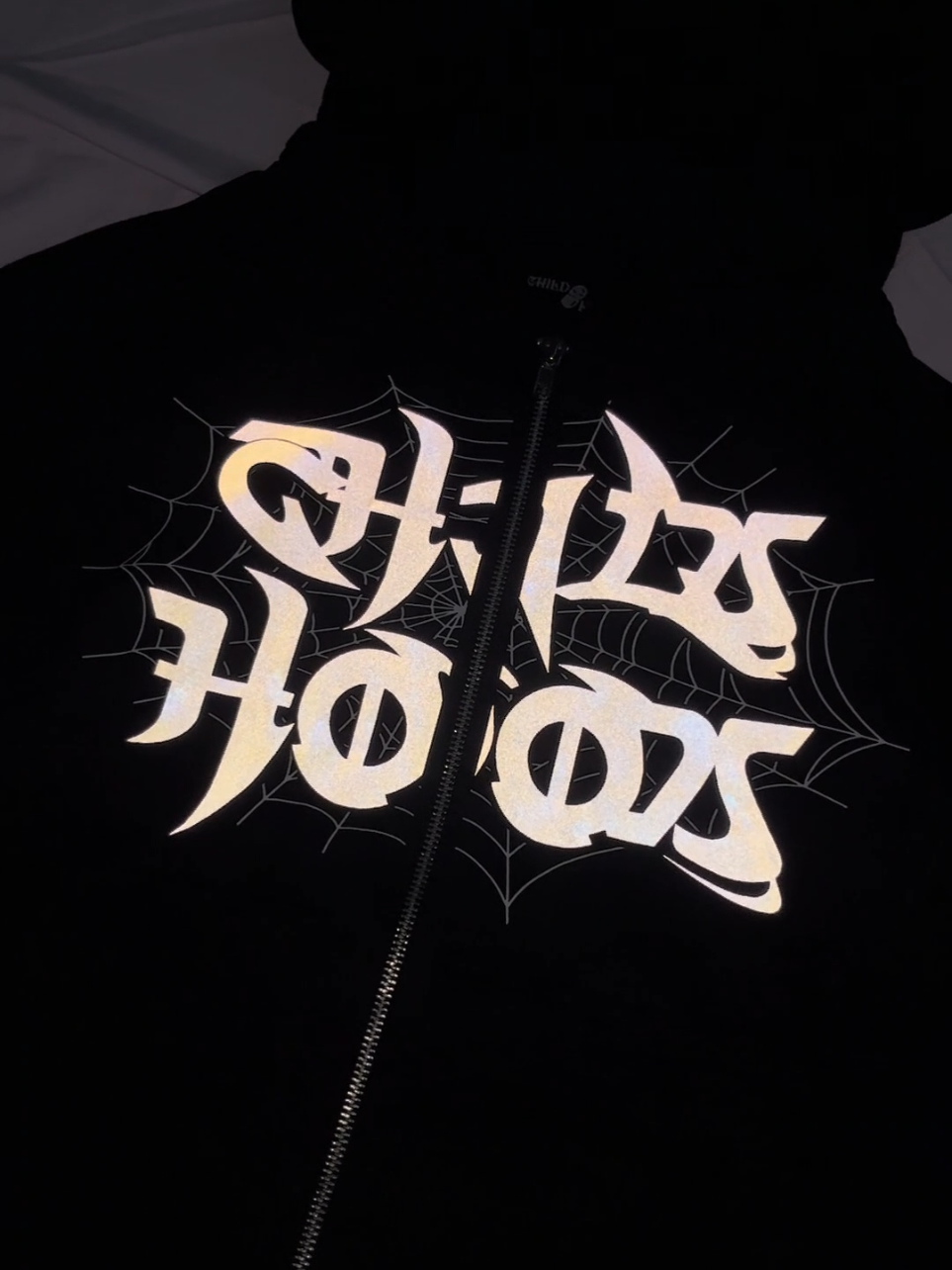 Hoodie Boxy Double Zipper TRAP Sablon Reflektif Menyala #hoodie #reflektif #doublezipper #boxy #hoodiereflektif 