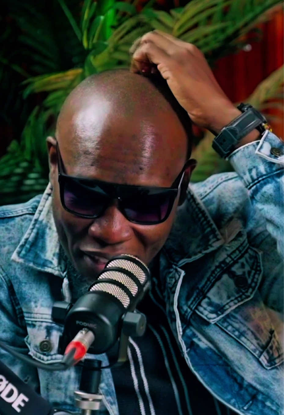 @Daddy Owen “ THIS REALLY BROKE ME BRO….” Check out the whole #Tubonge 🎙️Show Link In My Bio ☝🏽☝🏽. A @CH STUDIOS Production