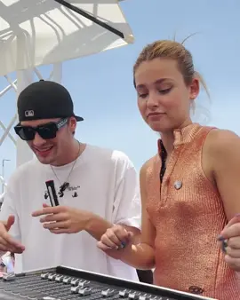 die besten DJs  💕 🍿 #CulpaMia #CulpaTuya #CulpaNuestra #WhatToWatch #Culpables 🍿 Culpa Mia, Culpa Tuya, Culpa Nuestra, Culpables, Mercedes Ron, Nicole Wallace, Gabriel Guevara, Wattpad, Young Adult, Filmempfehlung, Culpa BTS, Culpa Behind the scenes