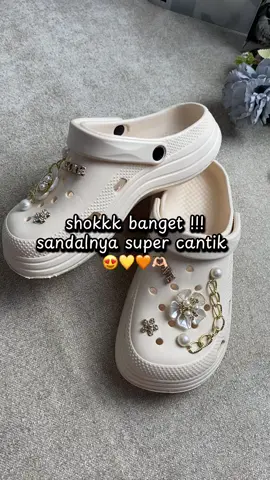 cocok banget buat daily, cantik, simpel dan tetep stylish ‼️😭😭 #sandal #sandalkodokwanita #sandalcrocskekinian #sandalbaimmurah #sandalkodokwanita #sandalbaimwanitakekinian 