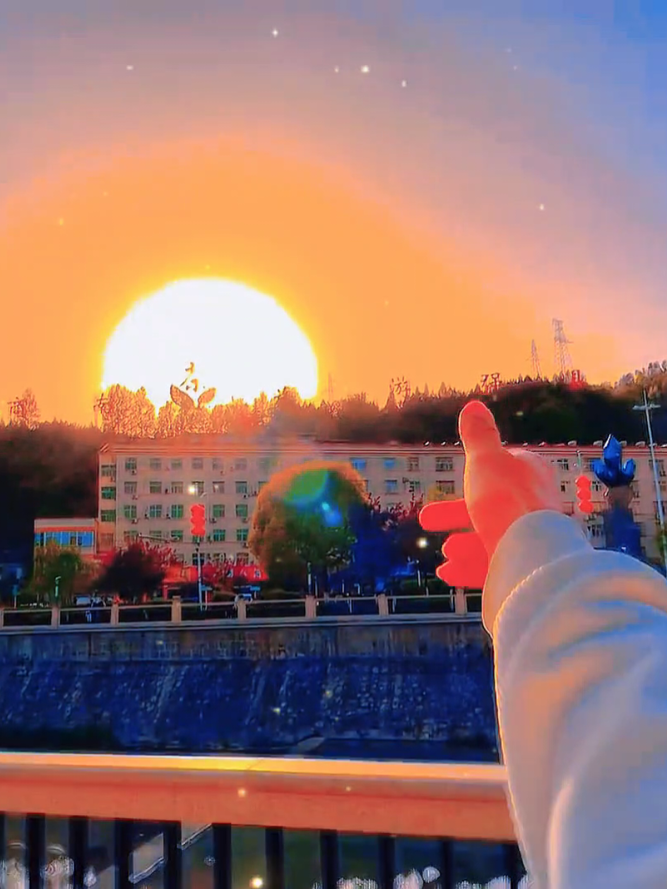 Rồi anh cũng vẽ được tất cả, nhưng lại không vẽ được hạnh phúc chúng ta... #chien23388 #giaitritiktok #hoasitoi 