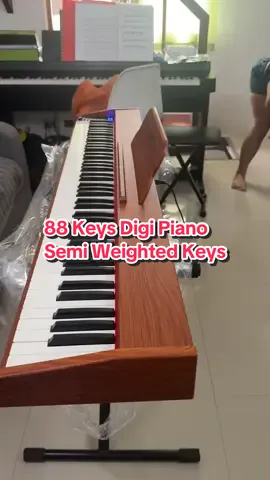 88 keys Digital Piano Semi Weighted Keys #88keyspiano  #digitalpiano  #piano  #pianoforbeginners  #keyboard  