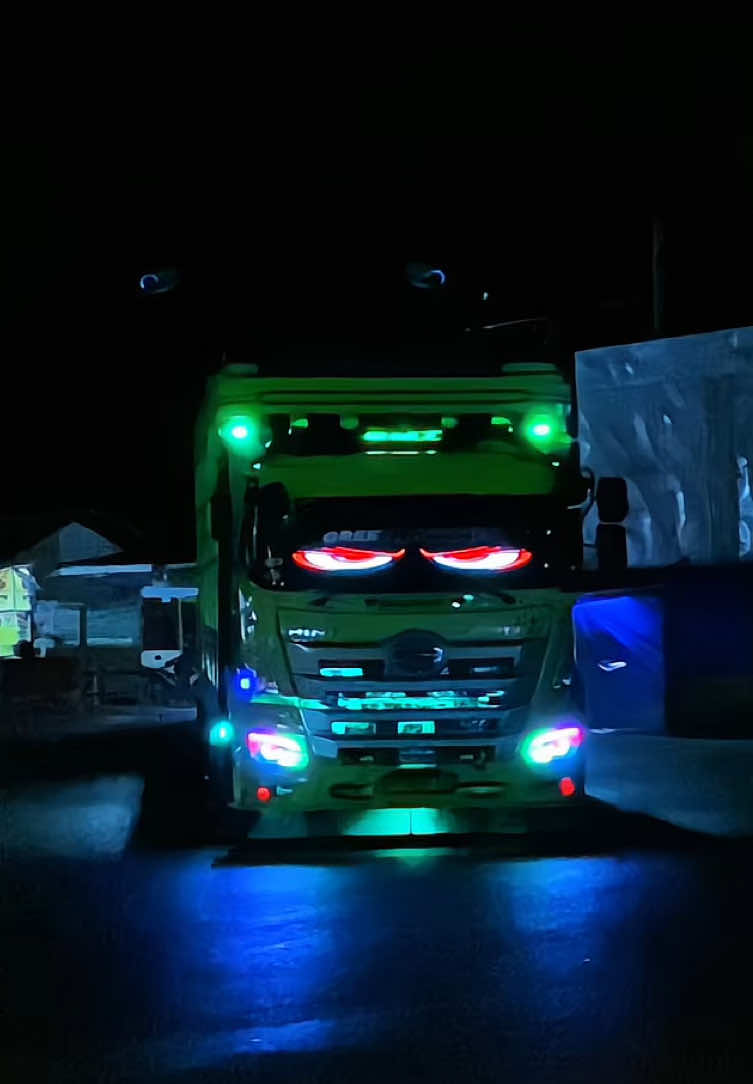 #greenhornet #stylesumbar #rmtgroup 