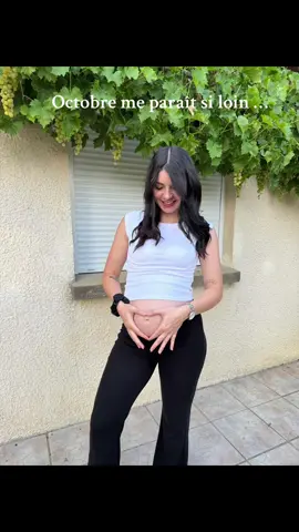 #octobrette #pregnant #enceinte #babygirl 