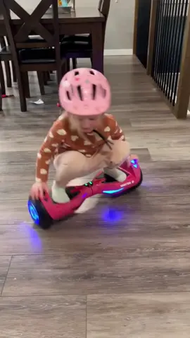 Funny baby fall#baby #funny #usa #tiktok #youtube #fyp #challenge