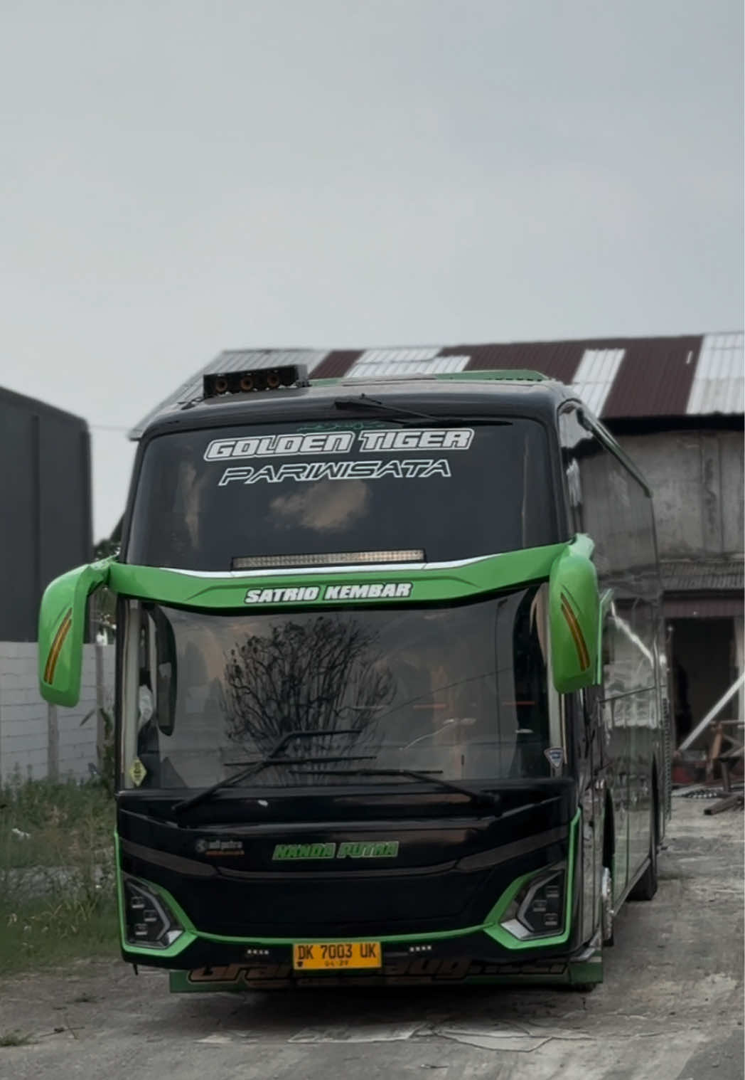 feel a new experience on your journey #nandaputrabus #satriokembar #bispariwisata #fypシ #fyp 